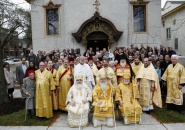 Епископ Тихвинский и Лодейнопольский МСТИСЛАВ принял участие в торжествах по случаю дня памяти сщмч. Иоанна Кочурова в г. Чикаго